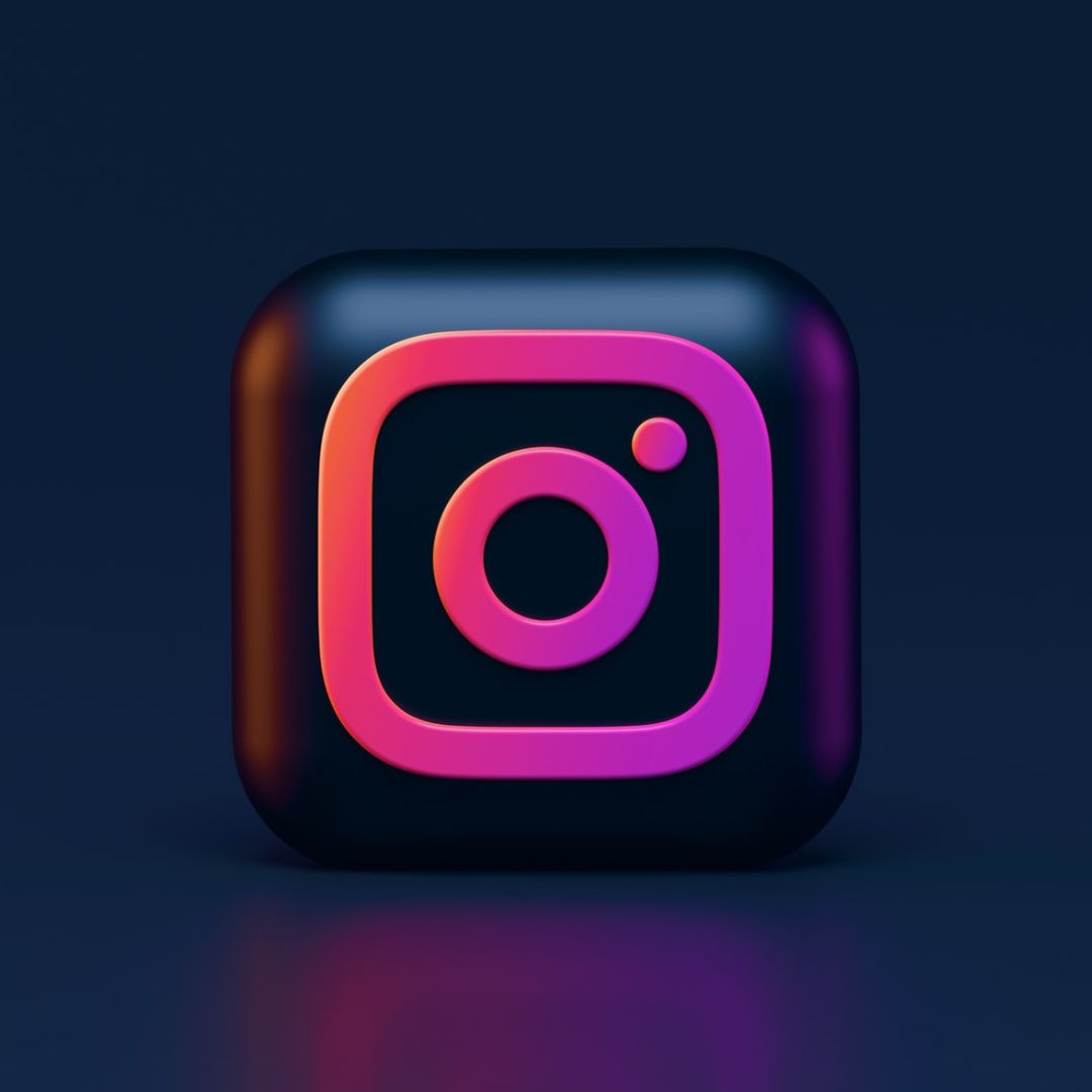 instagram logo dark
